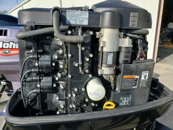 2002 Mercury 90 HP 4-Cylinder Carbureted 4-Stroke 20" (L) Outboard Motor - Image 3